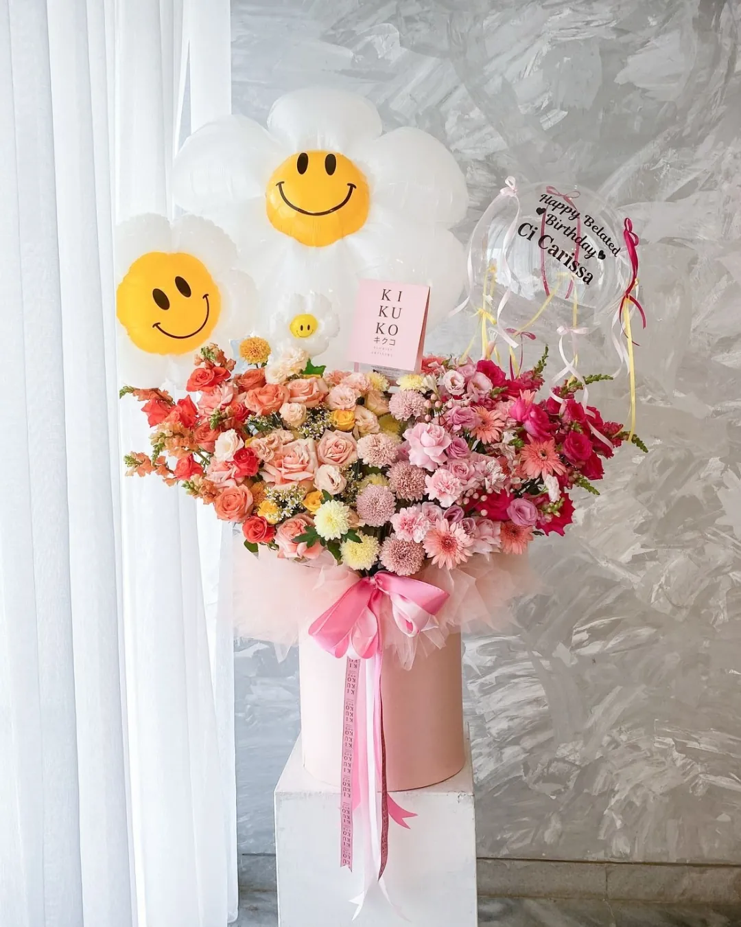 Nicolle Bloombox