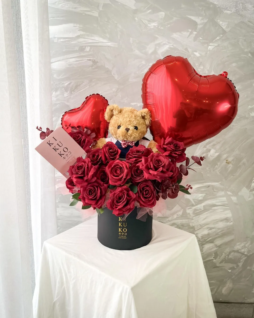 Palm Of Love Bloombox